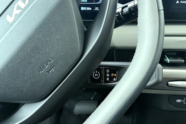 Kia EV4 (2026) — foto 4 van 19