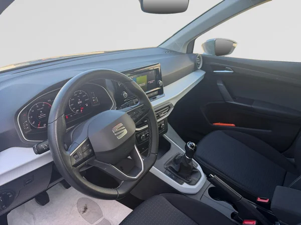 SEAT Arona (2023) — foto 14 van 18