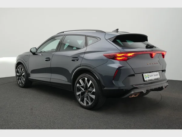 CUPRA Formentor e-Hybrid (PHEV) (2025) — foto 19 van 35