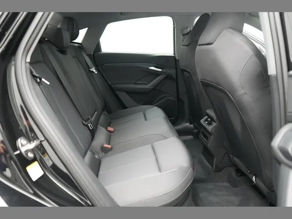 AUDI Q6 Sportback e-tron (2025) — foto 19 van 32