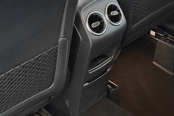 Mercedes-Benz B-Class (W247) (2019) — foto 3 van 33