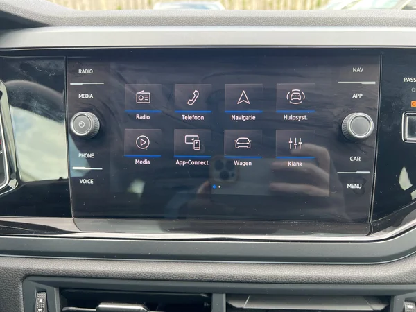 VOLKSWAGEN Polo (2025) — foto 5 van 24