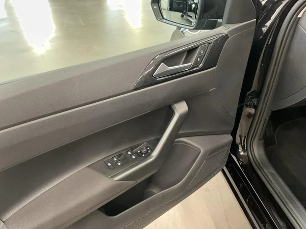 VOLKSWAGEN Polo (2025) — foto 13 van 22