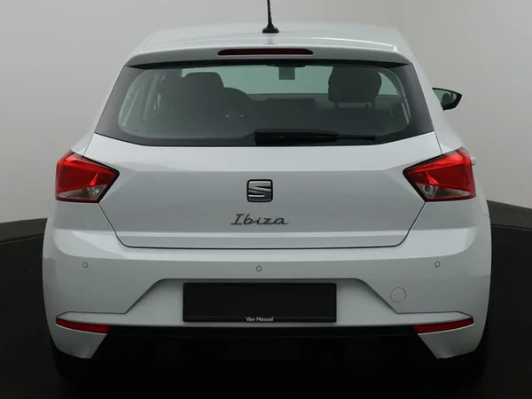 SEAT Ibiza (2022) — foto 18 van 23