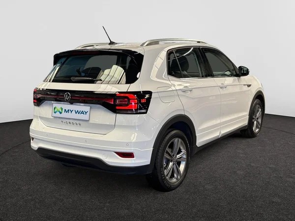 VOLKSWAGEN T-Cross (2021) — foto 20 van 24