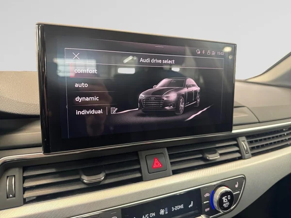 AUDI A4 (2020) — foto 5 van 13