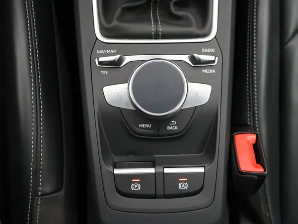 Audi Q2 (2022) — foto 14 van 29