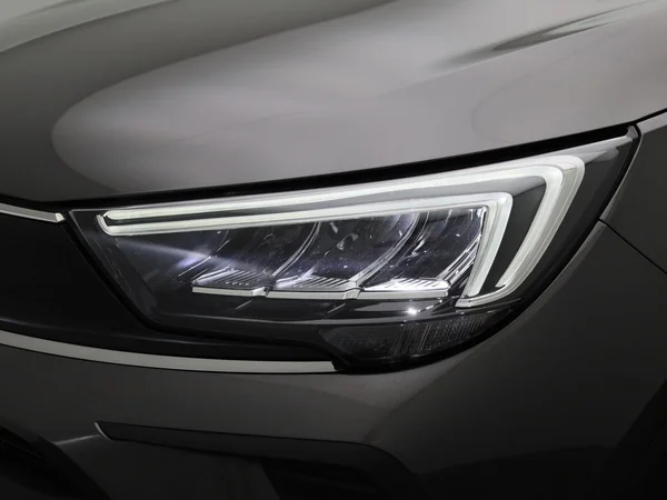 Opel Crossland (2022) — foto 6 van 31