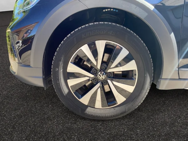 VOLKSWAGEN Taigo (2022) — foto 18 van 18