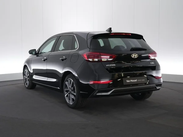 Hyundai i30 (2025) — foto 12 van 25