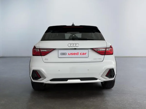 AUDI A1 Allstreet (2023) — foto 27 van 28