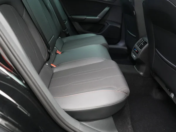 CUPRA Formentor e-Hybrid (PHEV) (2026) — foto 9 van 10