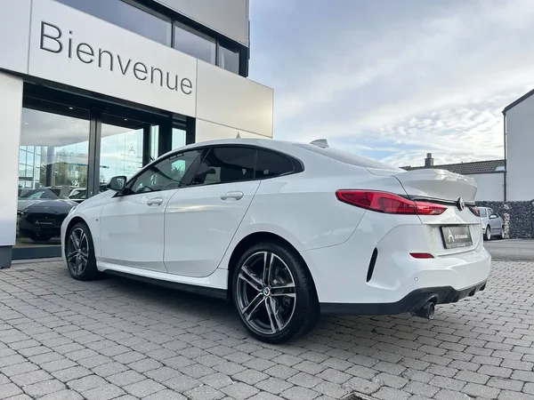 Bmw 218 (2022) — foto 19 van 22