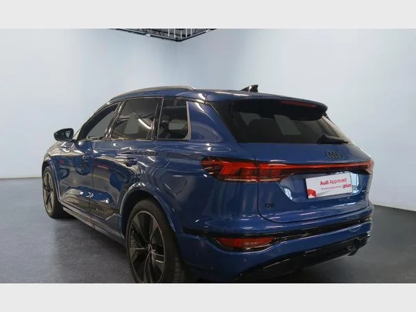 Audi Q6 e-tron (2025) — foto 21 van 26