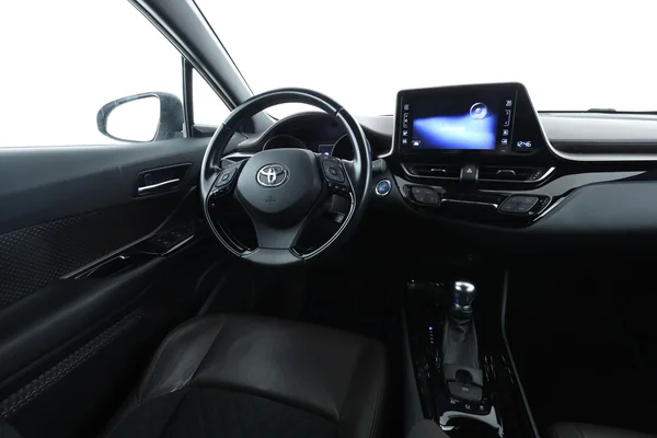 Toyota C-HR (2018) — foto 4 van 16