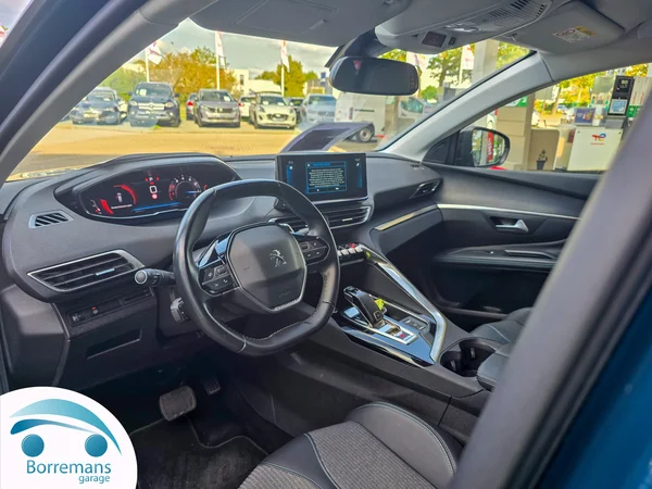 Peugeot 5008 (2022) — foto 4 van 27