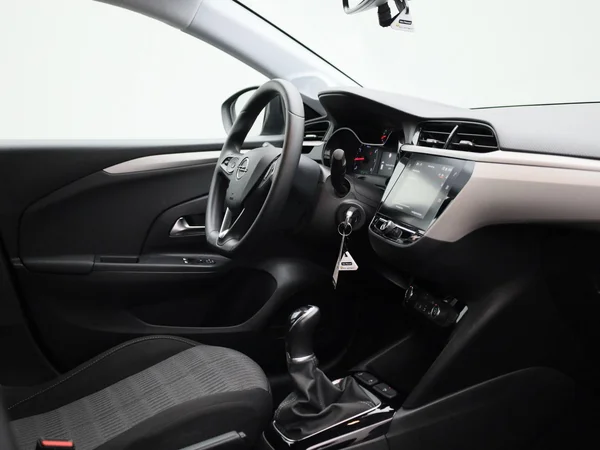 Opel Corsa (2022) — foto 26 van 40