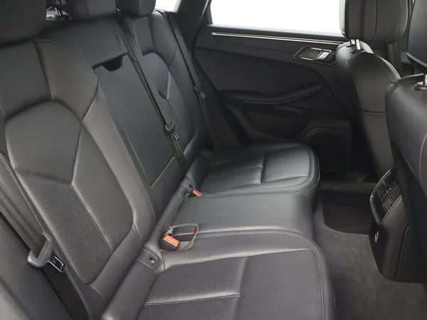Porsche Macan (2022) — foto 5 van 24