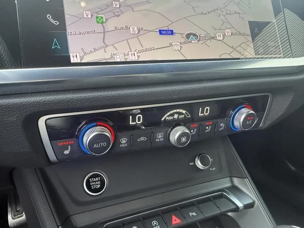AUDI Q3 (2023) — foto 15 van 29