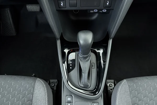 Toyota Yaris Cross Hybrid (HEV) (2025) — foto 4 van 17