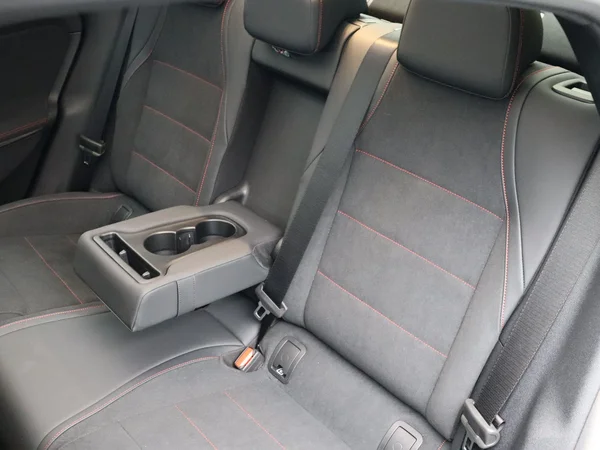 Mercedes-Benz CLA (2026) — foto 16 van 33