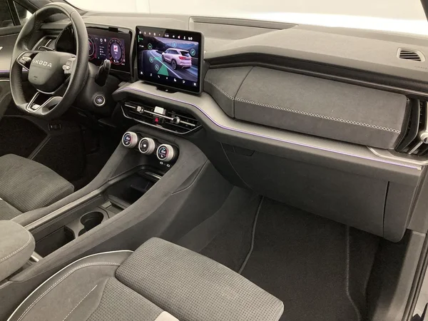SKODA Kodiaq (2025) — foto 11 van 36
