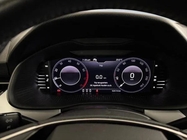 SKODA Kamiq (2020) — foto 11 van 29