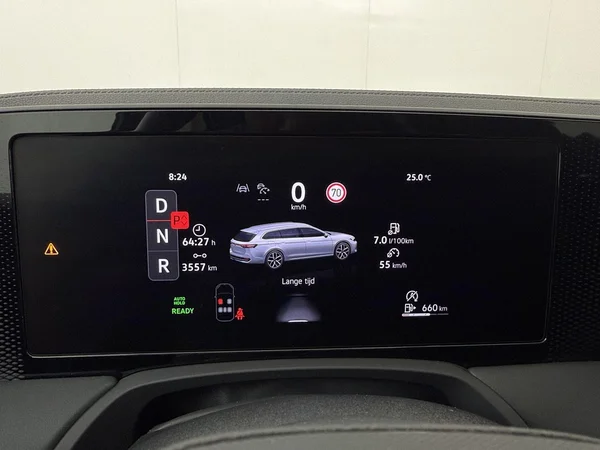 VOLKSWAGEN Passat SW (2025) — foto 15 van 19