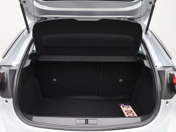 Opel Corsa (2023) — foto 6 van 38