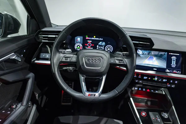 Audi RS3 (2022) — foto 19 van 52