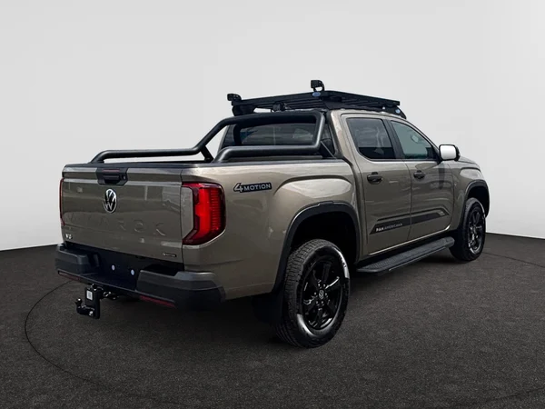 VOLKSWAGEN Amarok Double Cab (2026) — foto 8 van 10