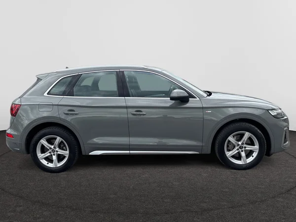 AUDI Q5 (2021) — foto 19 van 21
