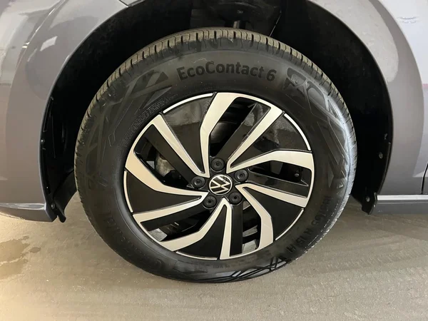 VOLKSWAGEN Polo (2025) — foto 17 van 24