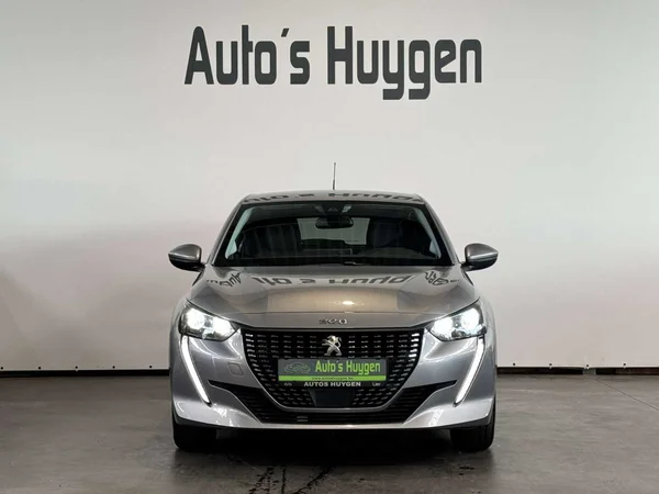 Peugeot 208 (2021) — foto 8 van 15