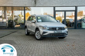 Volkswagen Tiguan (2023)