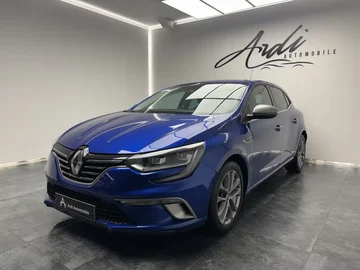 Renault Megane 1e99a7bb-56c0-4f6b-bb98-4d70dedec4ad