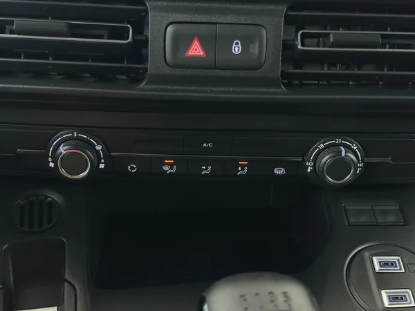 FIAT Doblo Cargo (2025) — foto 17 van 26