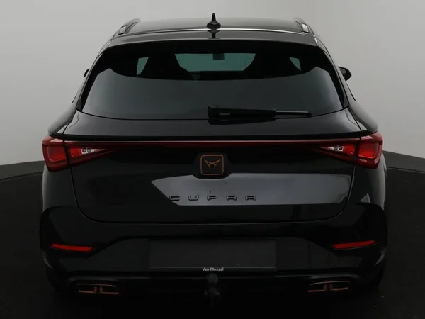 CUPRA Leon ST e-Hybrid (PHEV) (2023) — foto 22 van 27