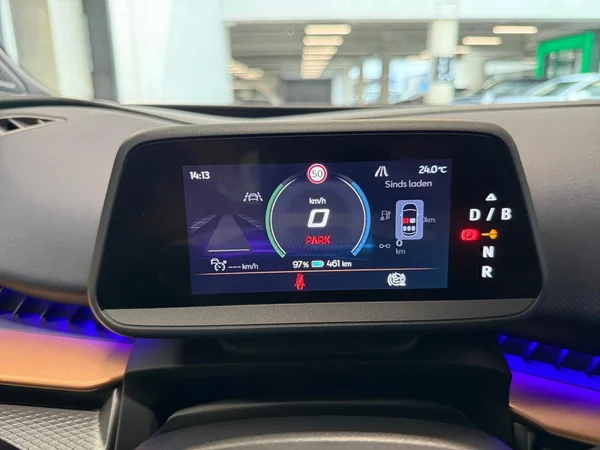 CUPRA Tavascan (2026) — foto 6 van 22