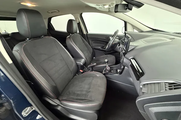 Ford Ecosport (2018) — foto 2 van 36