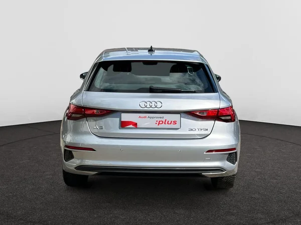 AUDI A3 Sportback (2024) — foto 19 van 24