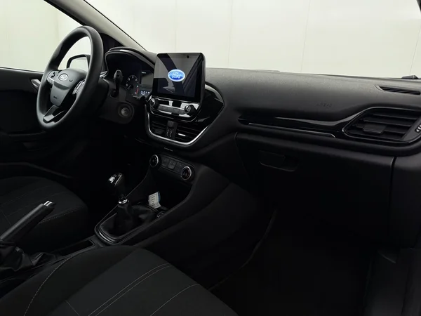 FORD Fiesta (2019) — foto 3 van 26