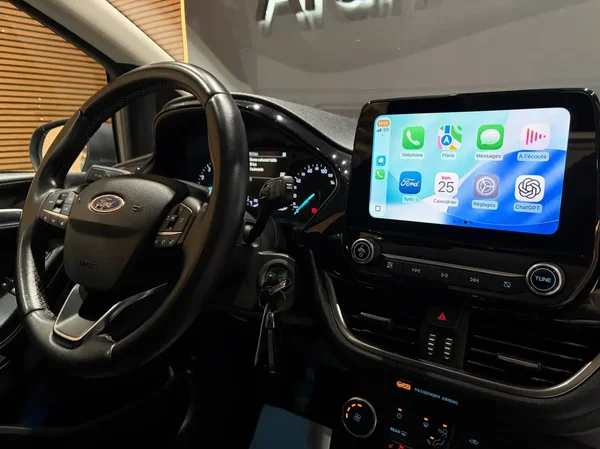 Ford Fiesta (2019) — foto 6 van 23