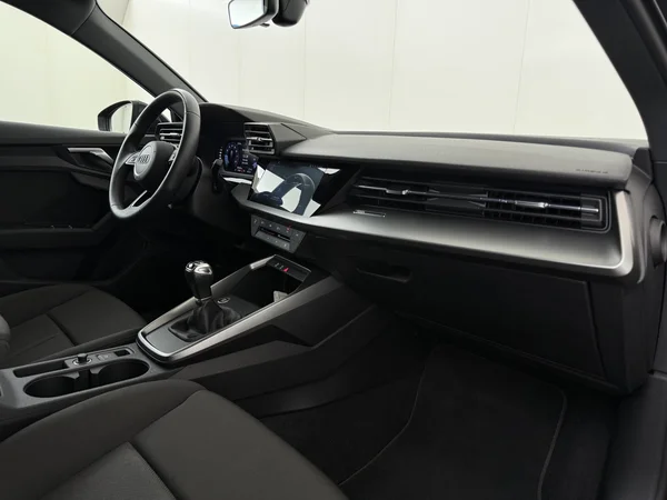 AUDI A3 (2022) — foto 3 van 27