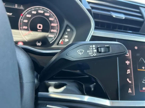 AUDI Q3 Sportback (2022) — foto 19 van 31