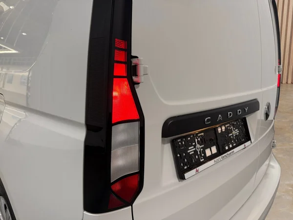 Volkswagen Caddy-Maxi (2026) — foto 27 van 28