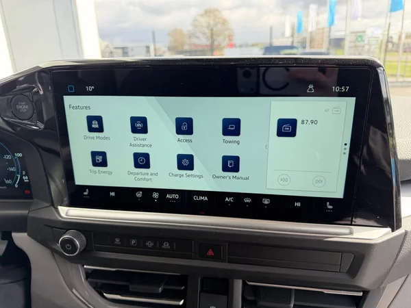 VOLKSWAGEN E-Transporter T7 32 Caravelle Swb (2026) — foto 19 van 24