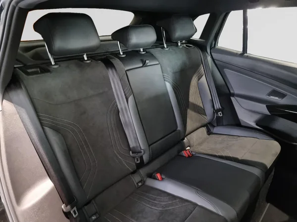 VOLKSWAGEN ID.4 (2026) — foto 11 van 24