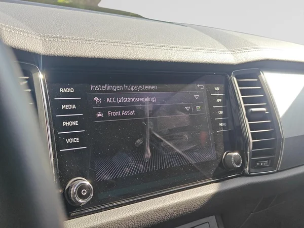 SKODA Kodiaq (2024) — foto 17 van 24