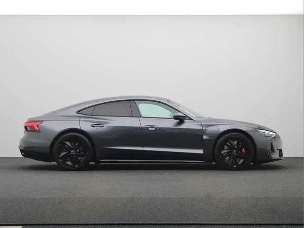 AUDI S e-tron GT (2025) — foto 4 van 28